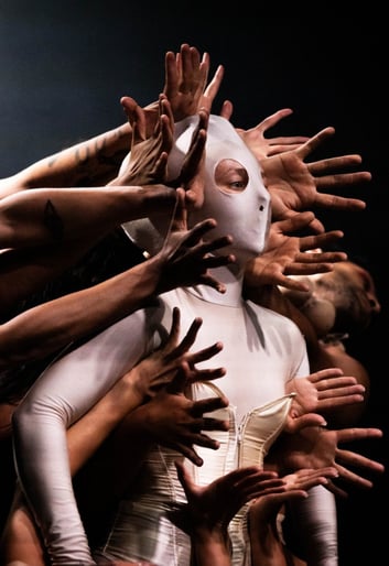 Kauno šokio teatras Aura | Ištrintos durys | Kaunas