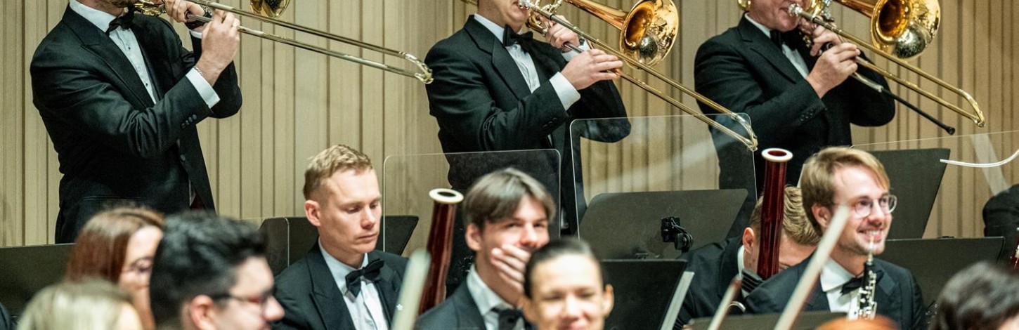 Pianistas Gintaras Januševičius: „Istorija apie drambliuką Babarą – tarsi spalvingų saldėsių pilna šokoladinė“